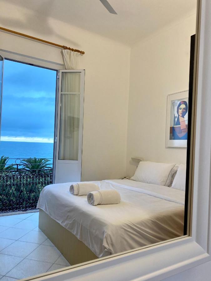 Hotel Alba Chiara Finale Ligure Kültér fotó