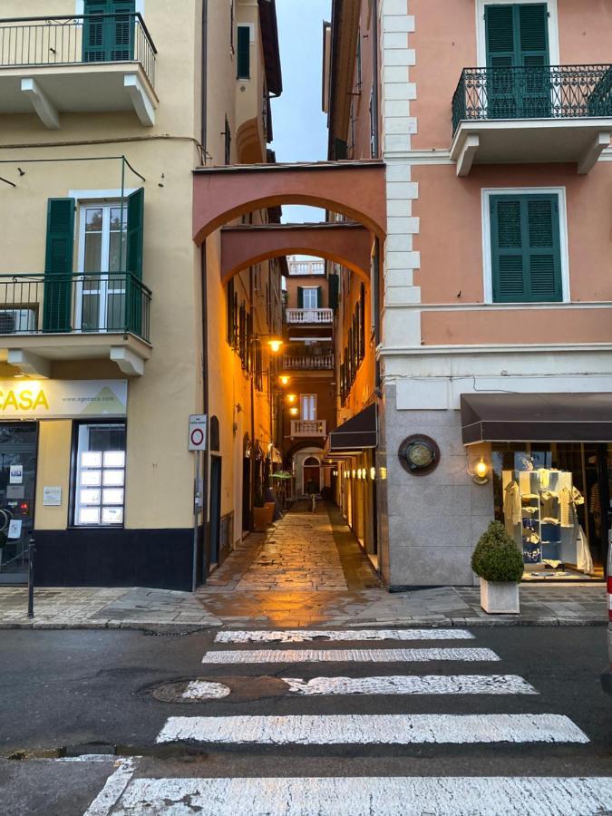 Hotel Alba Chiara Finale Ligure Kültér fotó