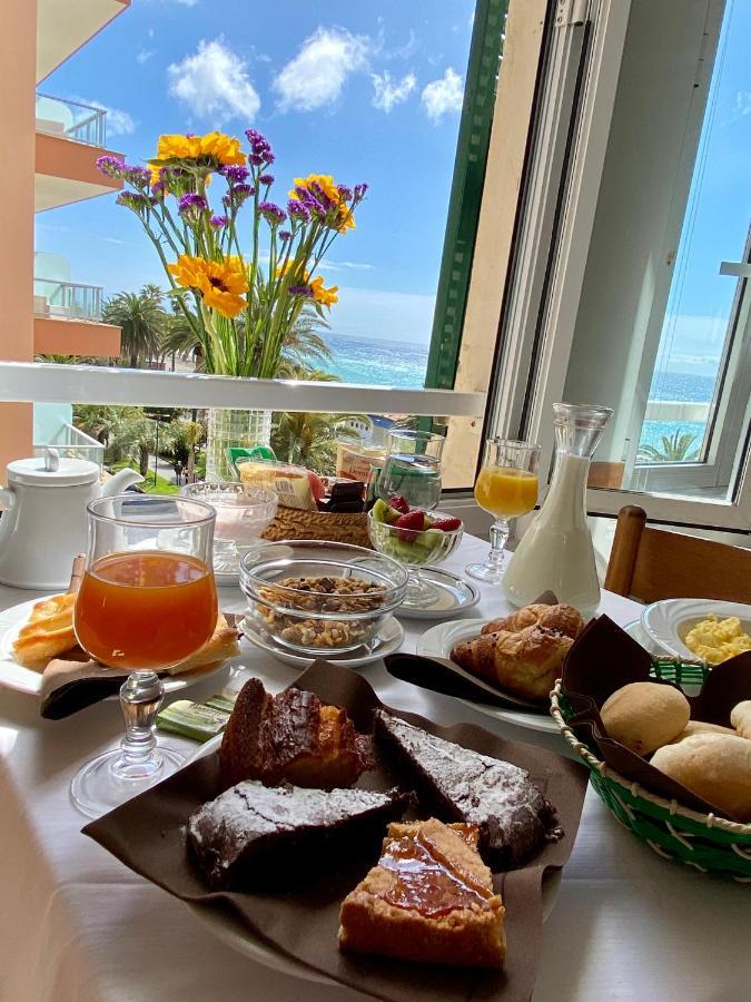 Hotel Alba Chiara Finale Ligure Kültér fotó
